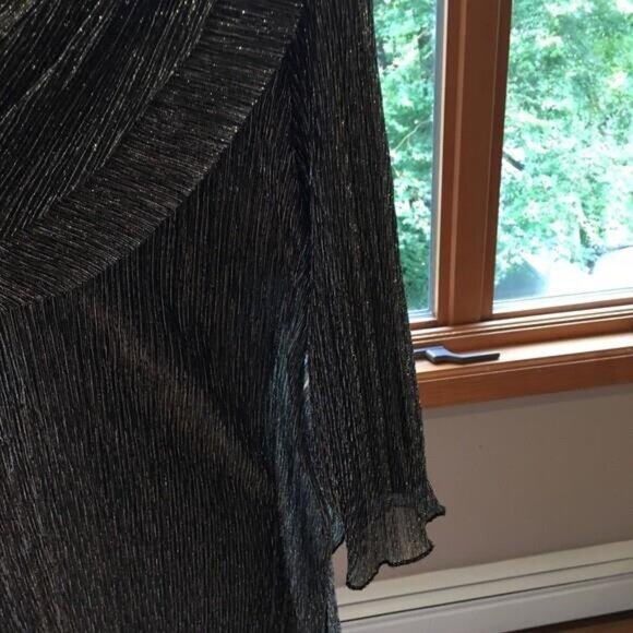 Sparkly pull over dress - Picture 4 of 9